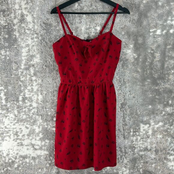 Hot Topic Dresses & Skirts - Hot Topic Sz M Red Pirate Print Dress Flare Rockabilly Pin-Up Goth Y2K